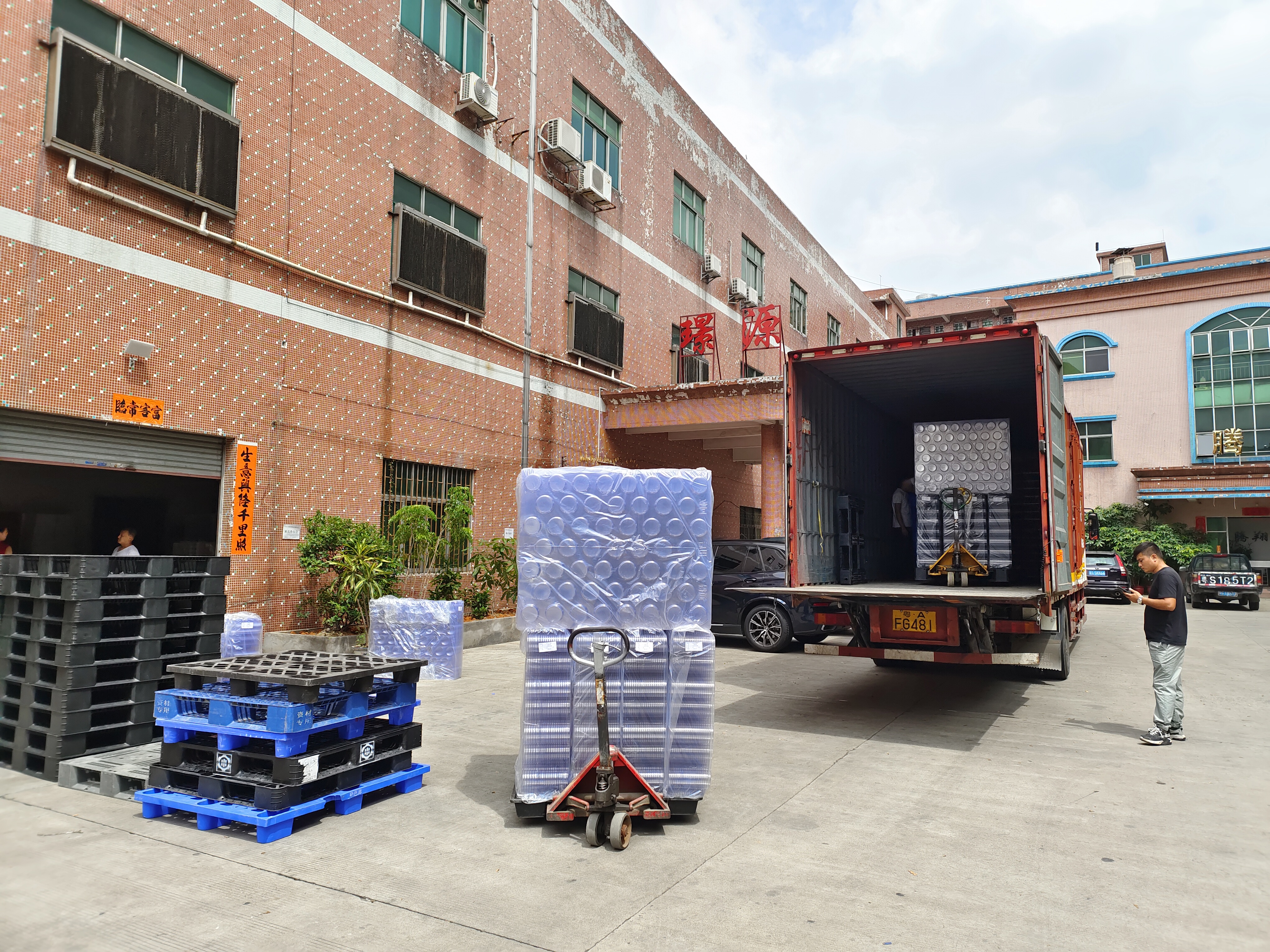 吸塑托盤定製生產工廠八月出（chū）貨分享