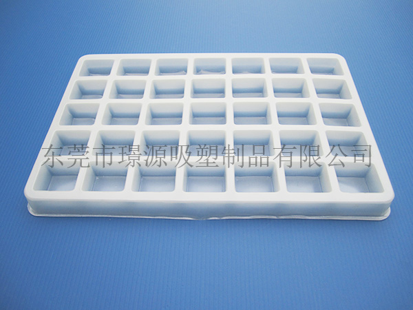塑膠玩具配（pèi）件吸塑托盤